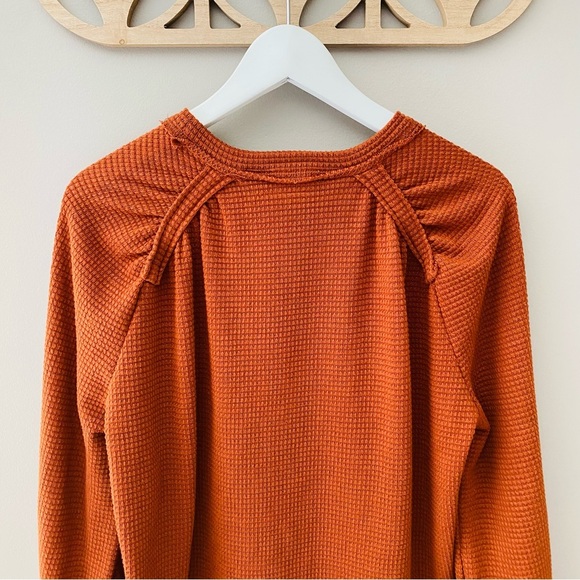 Altar'd State Long Sleeve Top Rust Orange Sz Small - Picture 9 of 9